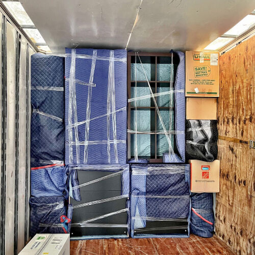 Moving Company in Gainesville Florida Furniture Stuffed Inside Moving Company Truck Relocating Family to Gainesville FL
