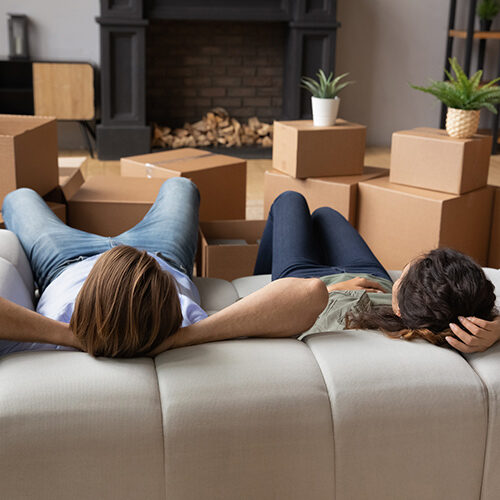 Tampa Couple Thinking Which Moving Company To Hire