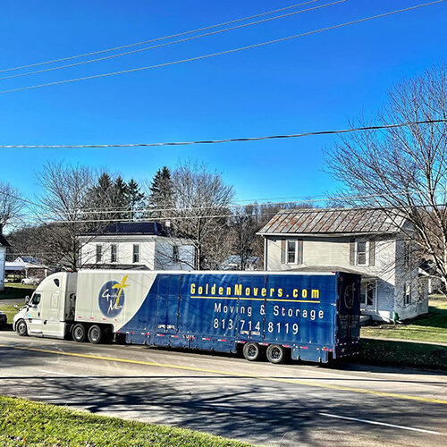 Truck of the Best Residential Interstate Moving Company in Tampa Florida